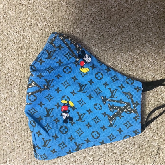 Face masks - Picture 3 of 8